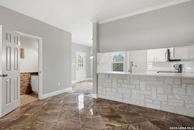 Image 10 of 43 For 21810 Goldcrest