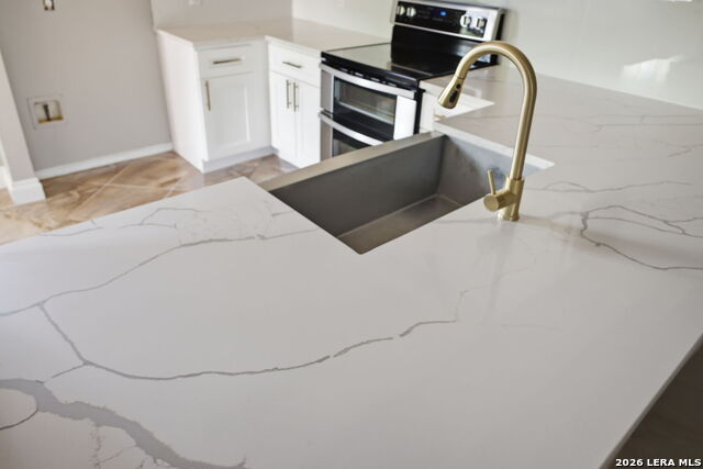 Image 13 of 43 For 21810 Goldcrest