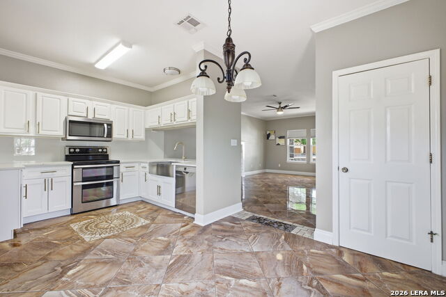 Image 14 of 43 For 21810 Goldcrest