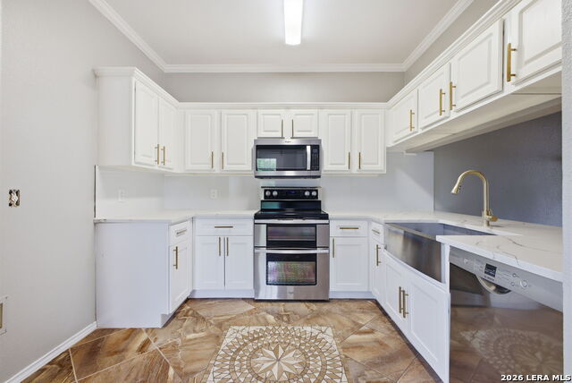 Image 16 of 43 For 21810 Goldcrest