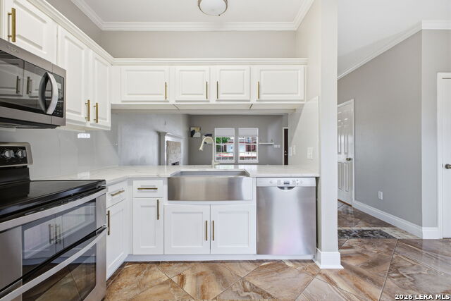 Image 18 of 43 For 21810 Goldcrest