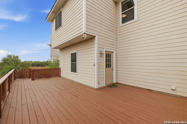 Image 37 of 43 For 21810 Goldcrest