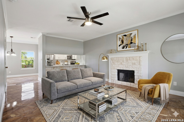 Image 5 of 43 For 21810 Goldcrest