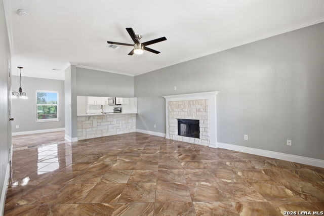 Image 6 of 43 For 21810 Goldcrest