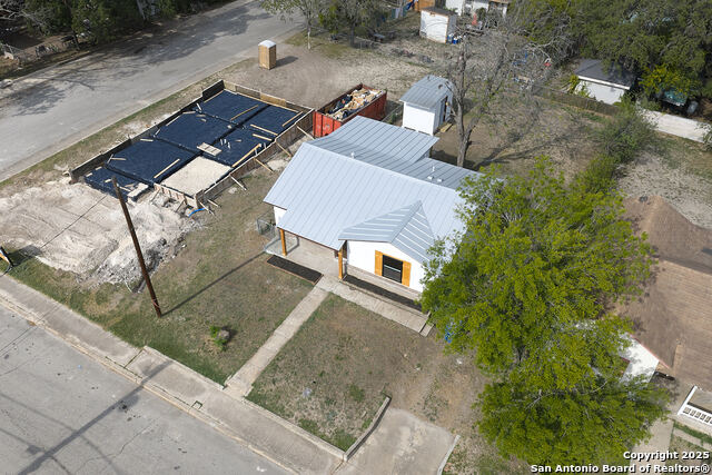 Image 12 of 18 For 2307 Hicks  