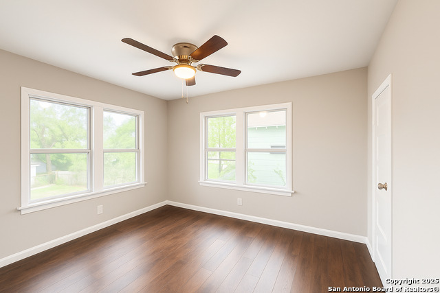 Image 8 of 18 For 2307 Hicks  