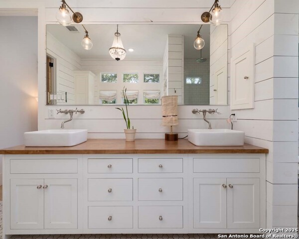 Image 21 of 44 For 125 El Cerrito