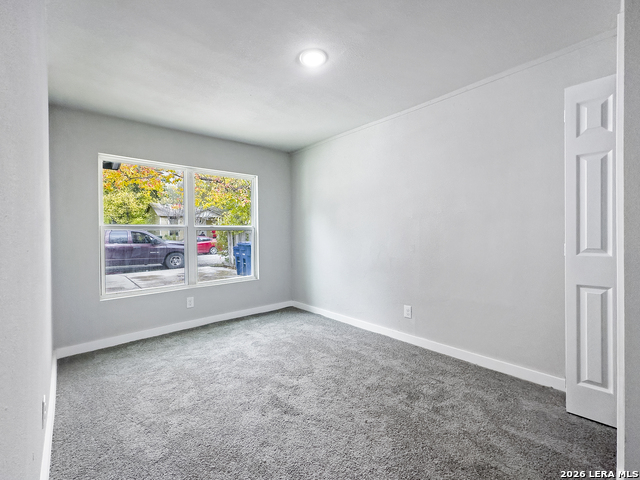 Image 7 of 13 For 1606 Wildwood Unit A W