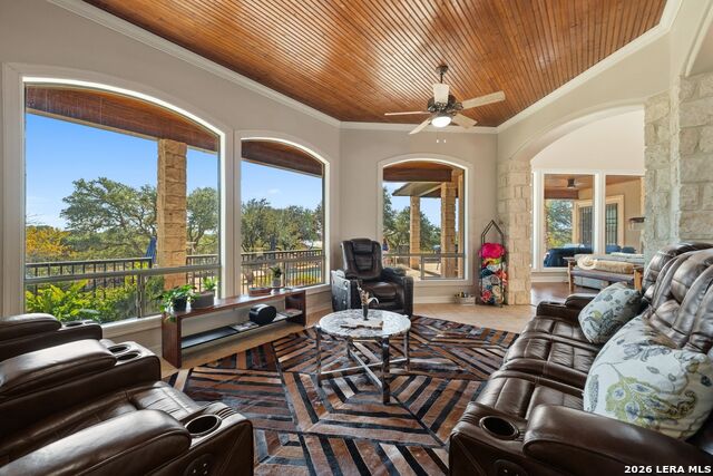 Image 9 of 36 For 185 Shimmering Shore