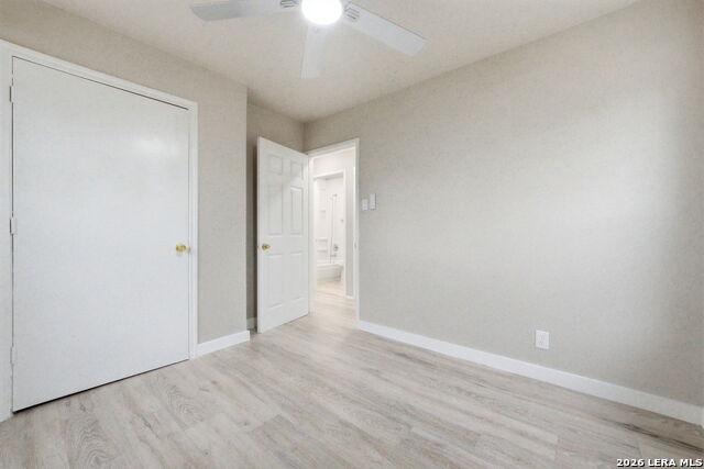 Listing photo id 11 for 221 Park  