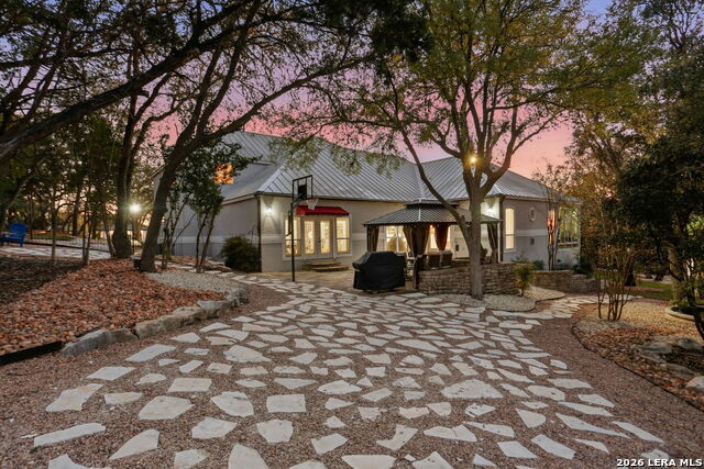 Image 12 of 72 For 30 Devon Wood