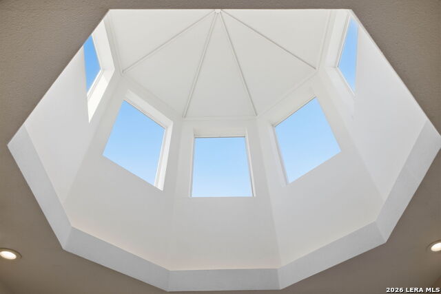 Image 45 of 72 For 30 Devon Wood