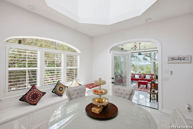 Image 48 of 72 For 30 Devon Wood