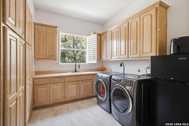 Image 55 of 72 For 30 Devon Wood