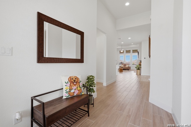 Image 5 of 39 For 22336 Estacado