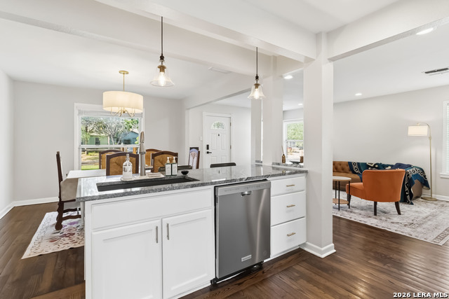 Image 12 of 33 For 124 Bryn Mawr