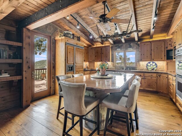 Image 13 of 50 For 27728 Ramblewood Street