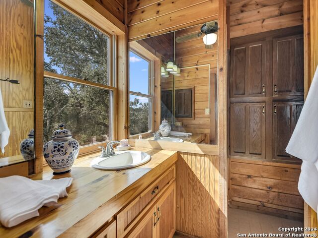 Image 18 of 50 For 27728 Ramblewood Street