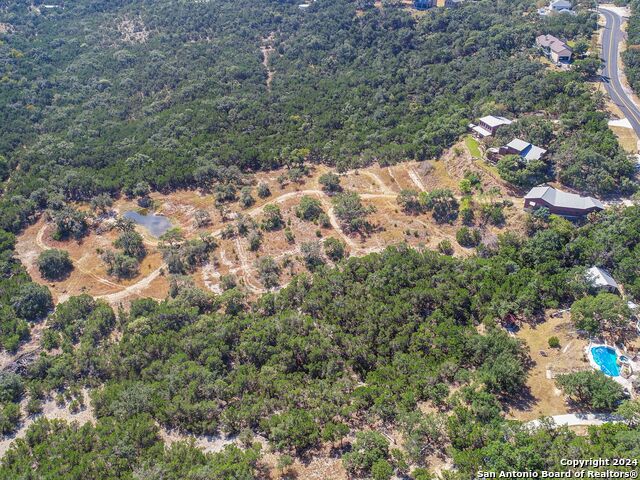 Image 2 of 50 For 27728 Ramblewood Street