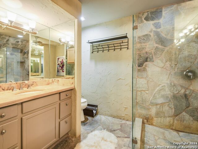 Image 30 of 50 For 27728 Ramblewood Street