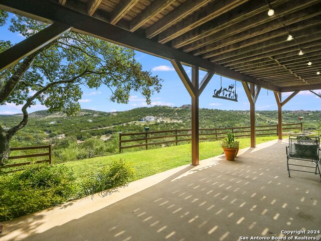 Image 32 of 50 For 27728 Ramblewood Street