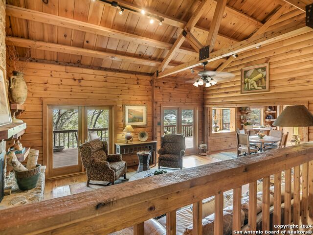 Image 9 of 50 For 27728 Ramblewood Street