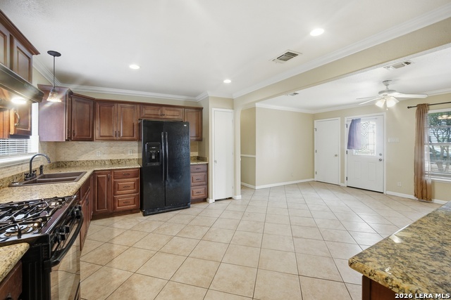 Image 13 of 28 For 5911 Middlefield