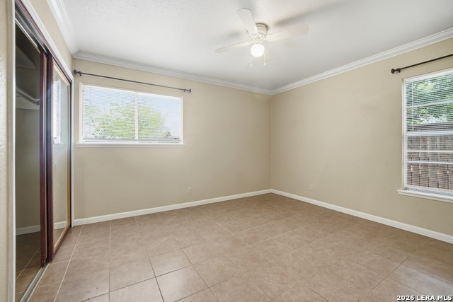 Image 20 of 28 For 5911 Middlefield