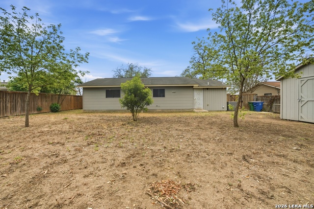 Image 22 of 28 For 5911 Middlefield