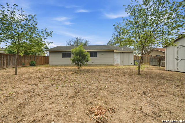 Image 26 of 28 For 5911 Middlefield