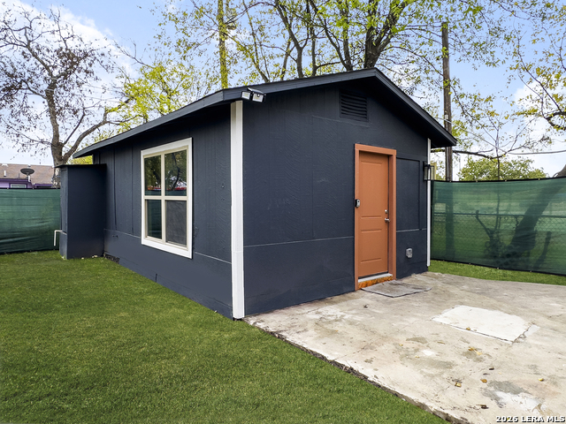 Details for 1606 Wildwood W D, San Antonio, TX 78201