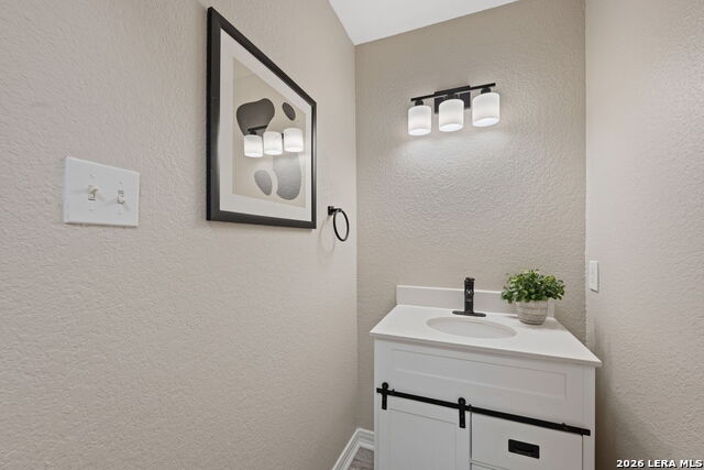 Image 24 of 30 For 10807 Indigo