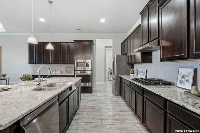 Image 14 of 48 For 21918 Big Bend Canyon