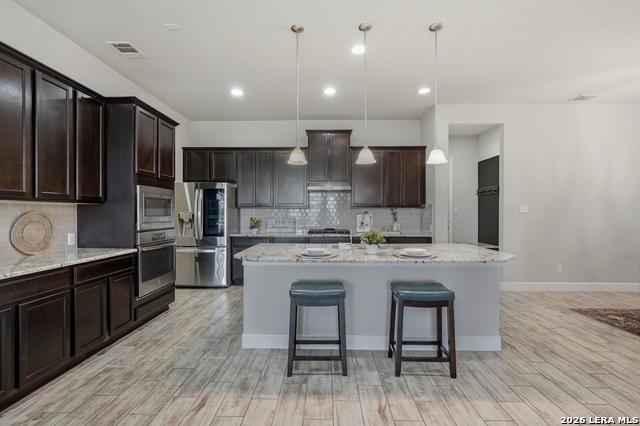 Image 15 of 48 For 21918 Big Bend Canyon