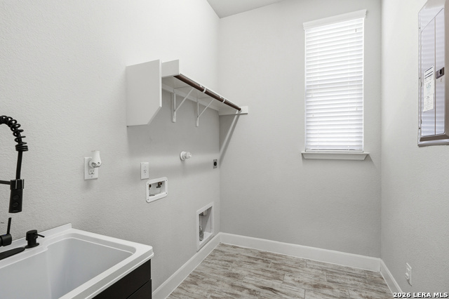 Image 36 of 48 For 21918 Big Bend Canyon