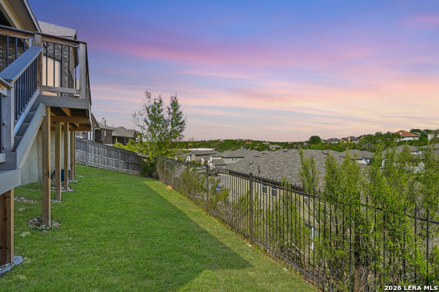 Image 42 of 48 For 21918 Big Bend Canyon