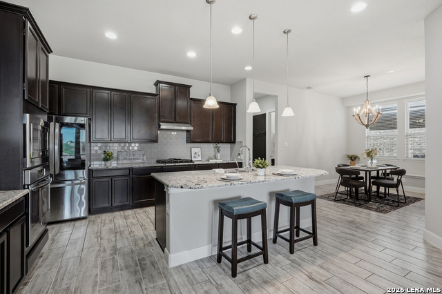 Image 9 of 48 For 21918 Big Bend Canyon