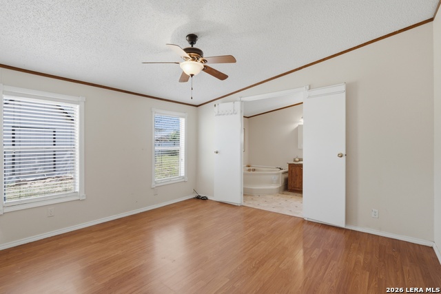 Image 16 of 34 For 205 Creekview