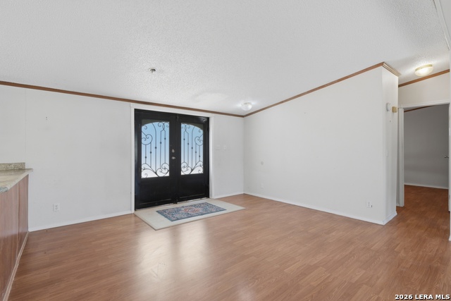 Image 8 of 34 For 205 Creekview