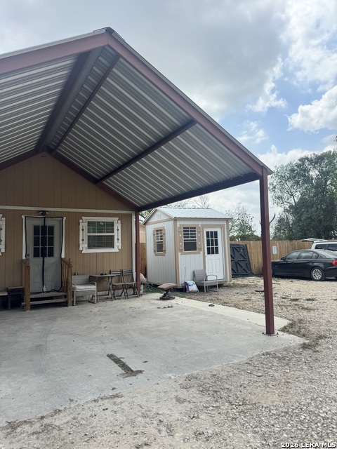 Image 14 of 19 For 210 Quill W