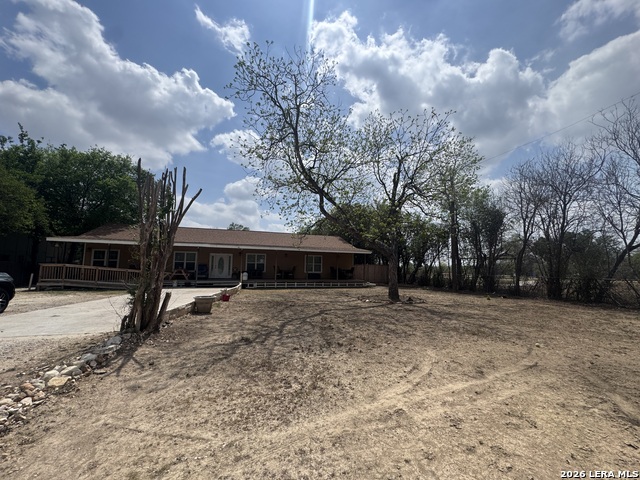 Image 16 of 19 For 210 Quill W