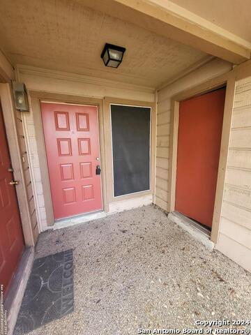 Listing photo id 1 for 8936 Golden Brook