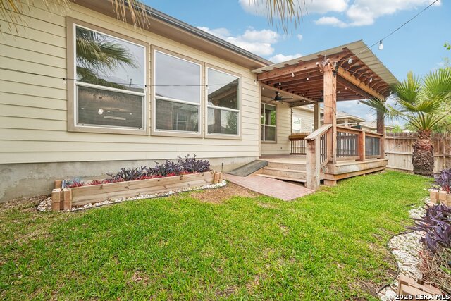 Image 37 of 39 For 9536 Gold Stage