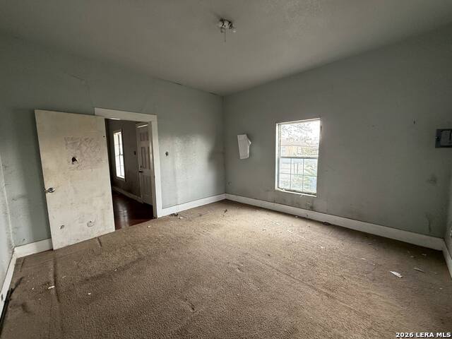 Image 16 of 27 For 809 Leal  