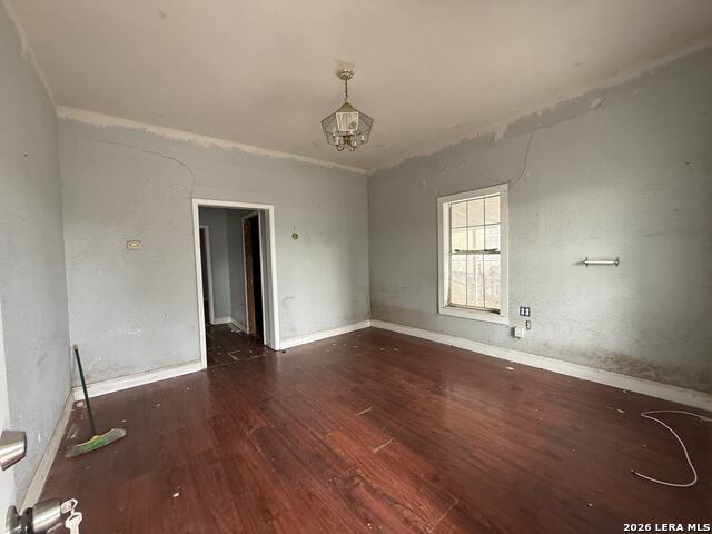 Image 8 of 27 For 809 Leal  