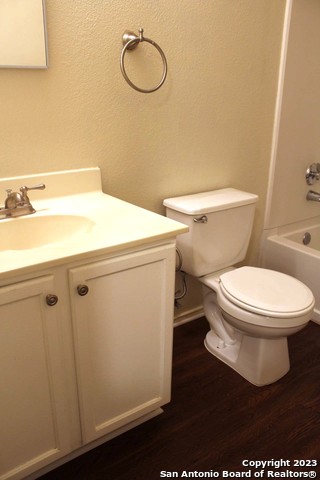 Image 11 of 13 For 1319 Carmel Oaks