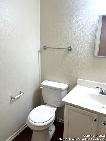 Image 5 of 13 For 1319 Carmel Oaks