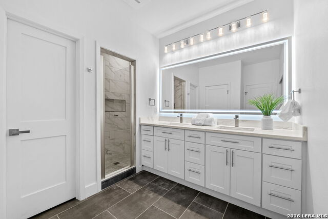 Listing photo id 22 for 117 Carle  