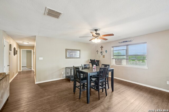 Image 33 of 50 For 748 Fm 2102  