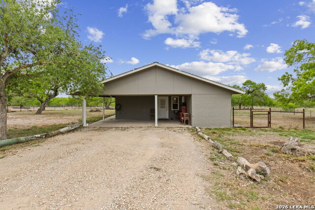 Image 4 of 50 For 748 Fm 2102  